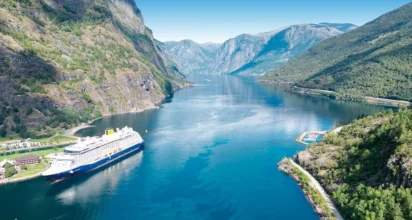 river cruise